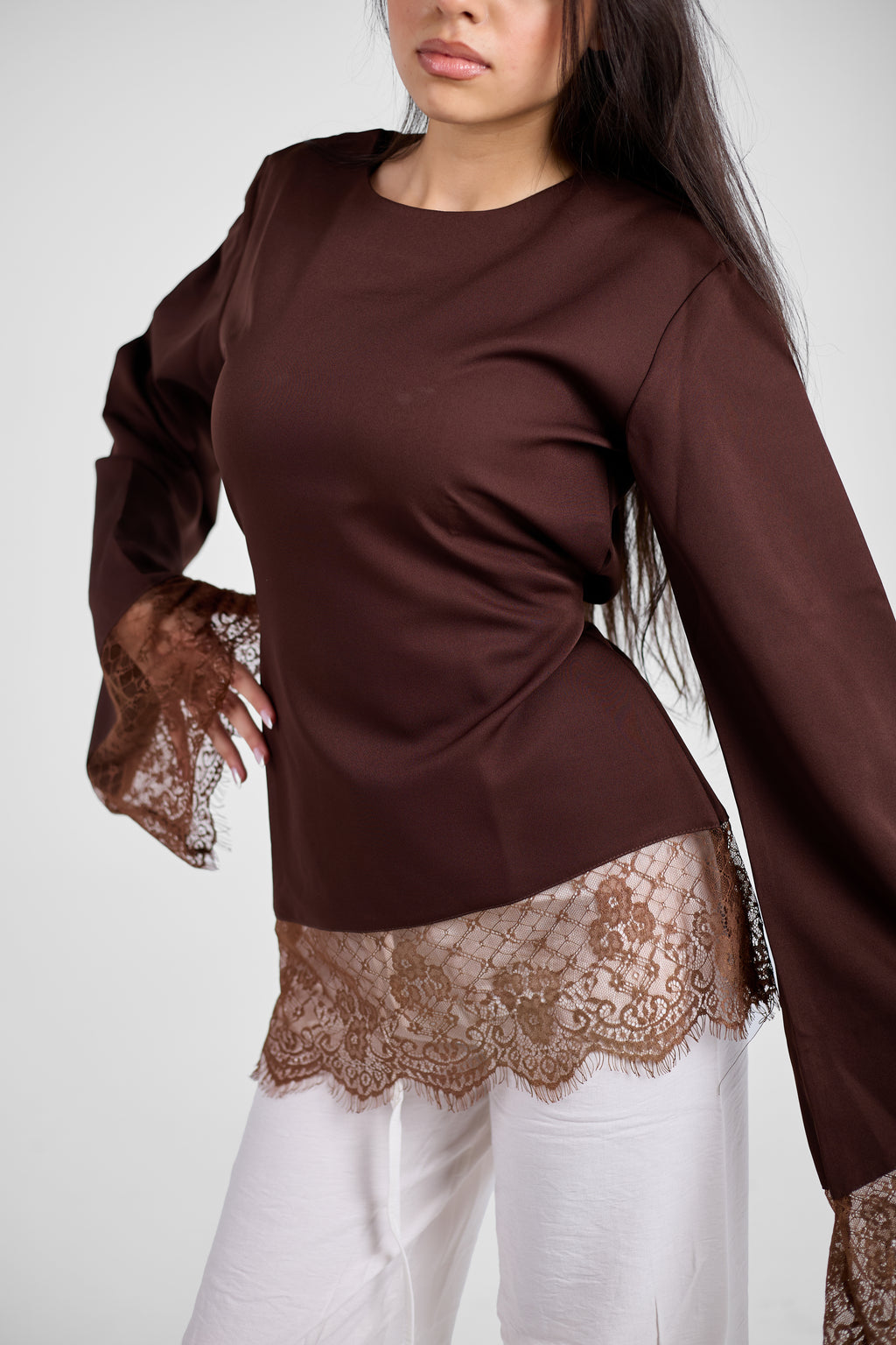 LACE TOP - BROW