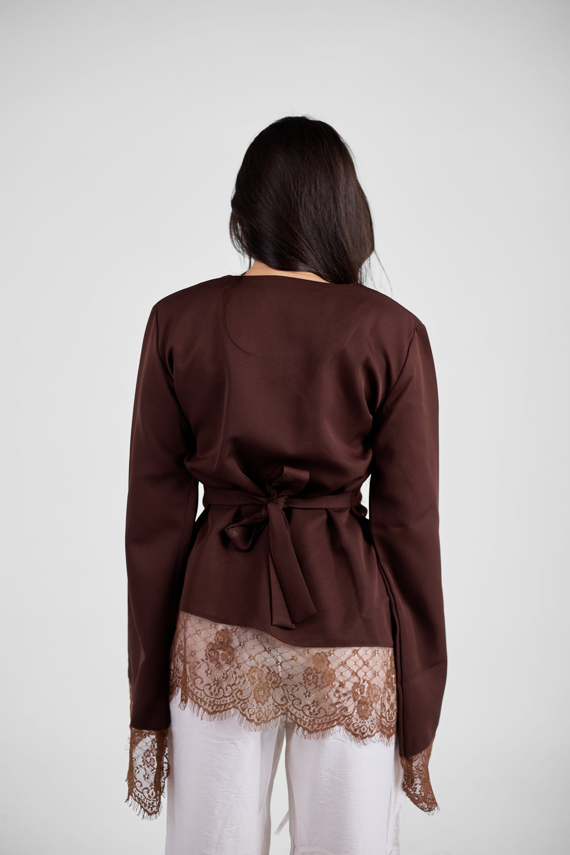 LACE TOP - BROW