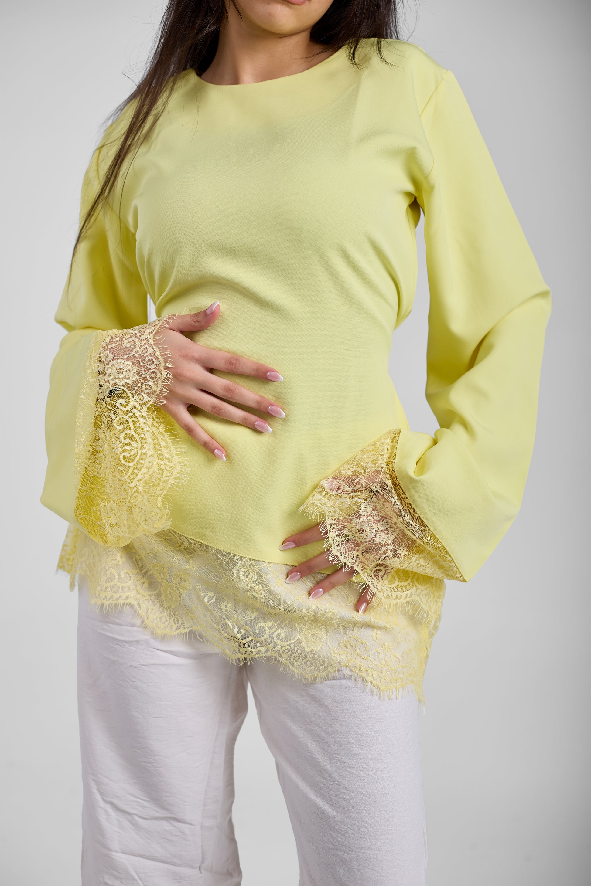 LACE TOP - LIGHT YELLOW