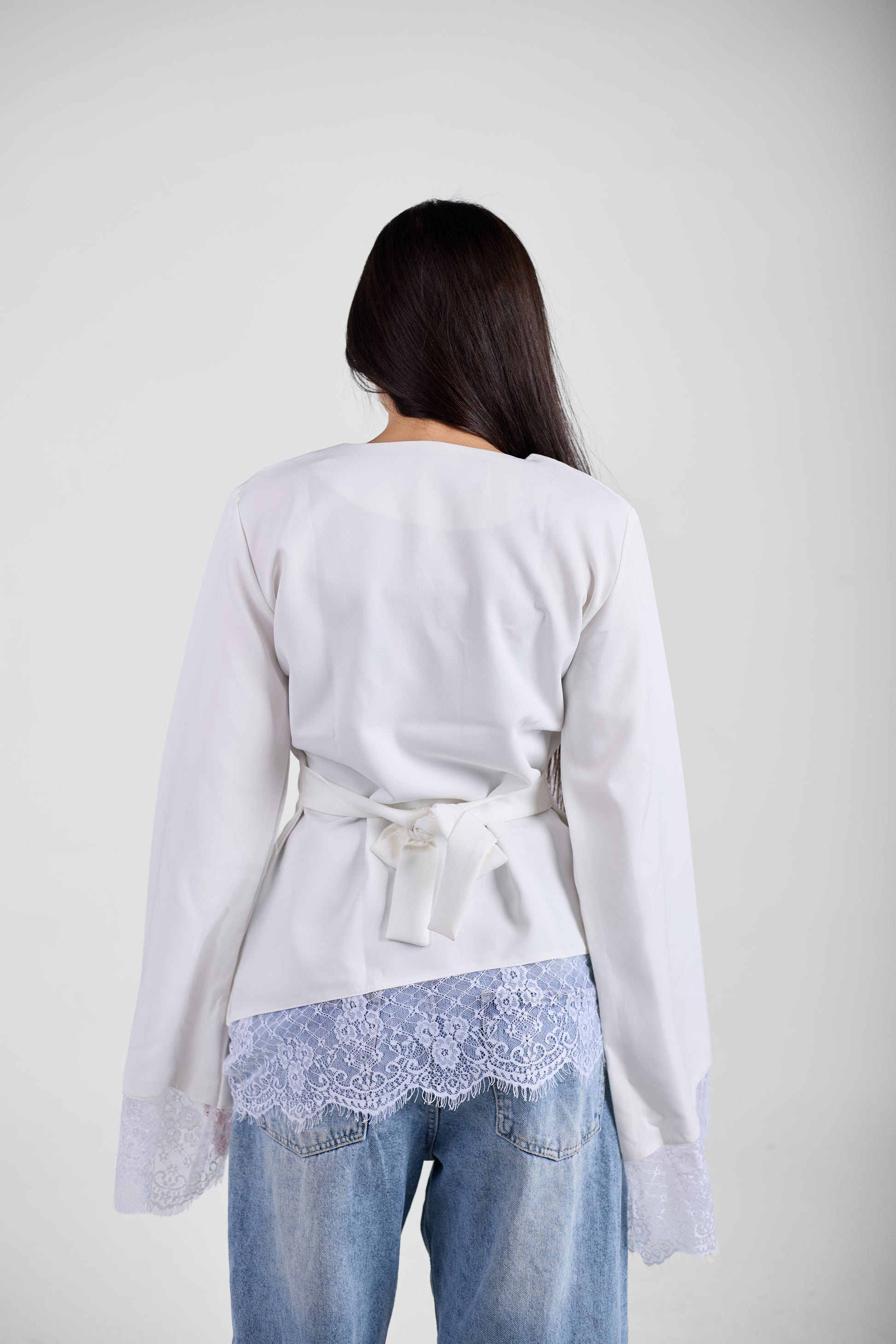 LACE TOP - WHITE